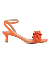 Women's Gwendolyn Kitten Heel