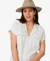 Cable & Gauge Women's Linen Blend Camp Shirt
