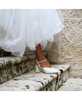 Alterre Women's Amal White Customizable Bridal V Mule