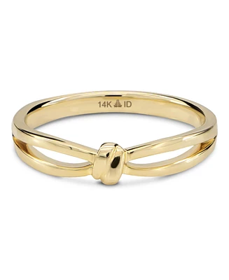 Devata Love Knot Ring in 14K Gold, Size 9, approx. 2.5 grams.