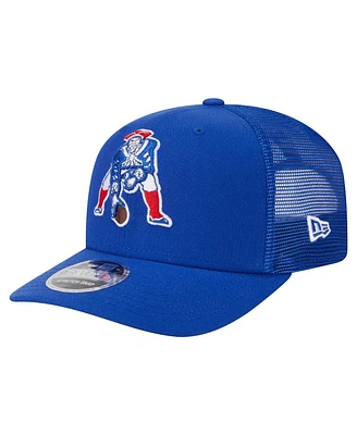 New Era Men's Royal New England Patriots Main Trucker 9SEVENTY Stretch snap Hat