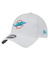 New Era Men's White Miami Dolphins Active Ripstop 9TWENTY Stretch Snap Hat