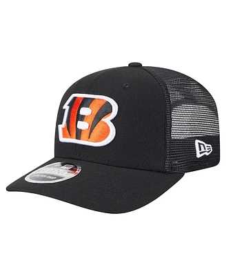 New Era Men's Black Cincinnati Bengals Main Trucker 9SEVENTY Stretch Snap Hat