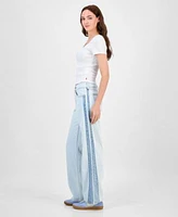 Levis Womens 90s Stripe Shrunken Trucker Jacket Square Neck T Shirt Superlow Straight Leg Loose Jeans