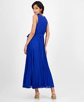 Sandra Darren Women's Sleeveless Pleated Maxi Dress