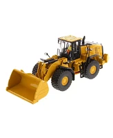 Diecast Masters 1/50 Cat 982 Xe Wheel Loader, High Line Series