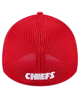 New Era Men's Red Kansas City Chiefs Game Day Linear 39THIRTY Flex Hat