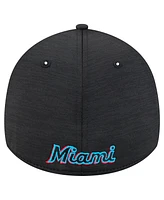 New Era Men's Black Miami Marlins Tech 39THIRTY Flex Hat