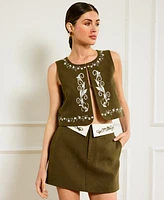 Line & Dot Women's Brea Embroidered Sleeveless Top