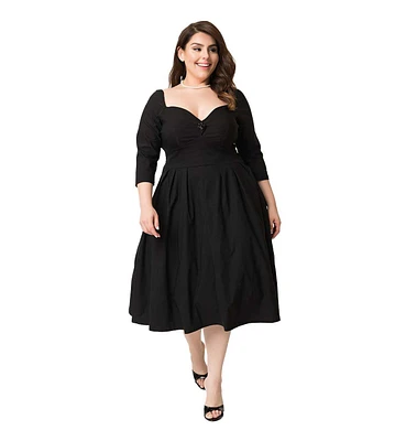Unique Vintage Plus Woven Sweetheart Neckline Lamar Swing Dress