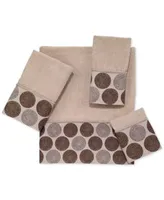 Avanti Dotted Circle Bordered Cotton Bath Towels