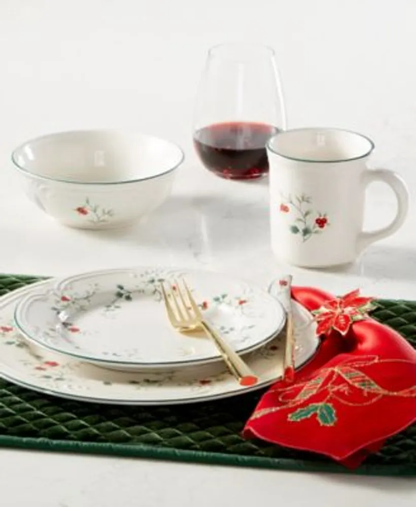 Pfaltzgraff Winterberry Dinnerware Collection