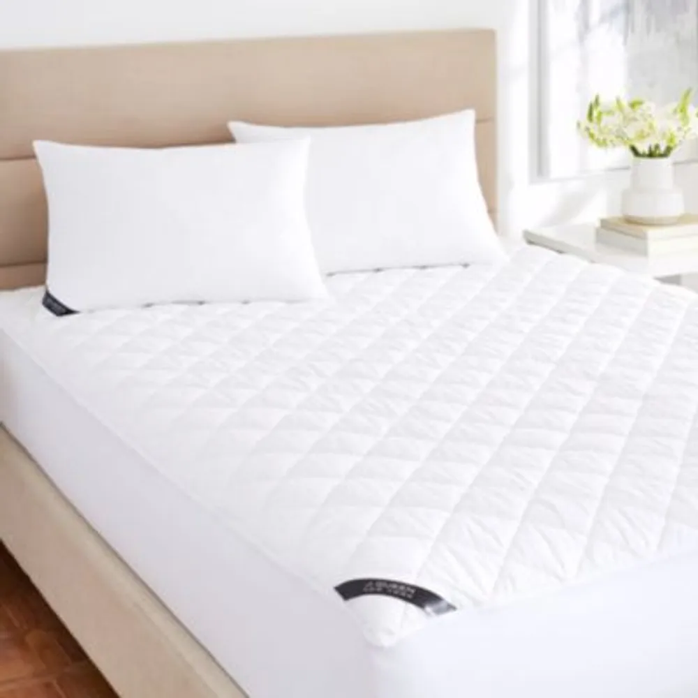 J Queen New York Regal Waterproof Allergen Barrier 233 Thread Count Cotton Top Mattress Pads