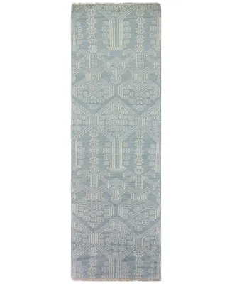 Carah Crh-108 Light Blue 2'6" x 8' Runner Area Rug