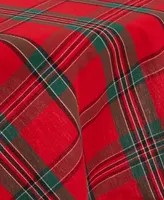 Design Import Holiday Plaid Tablecloth 70" Round