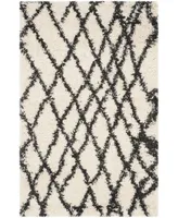 Safavieh Belize SGB484 Ivory and Charcoal 2'3" x 5' Area Rug