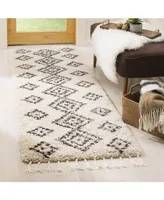 Safavieh Moroccan Fringe Shag MFG246 Cream and Charcoal 2'3" X 7' Runner Area Rug