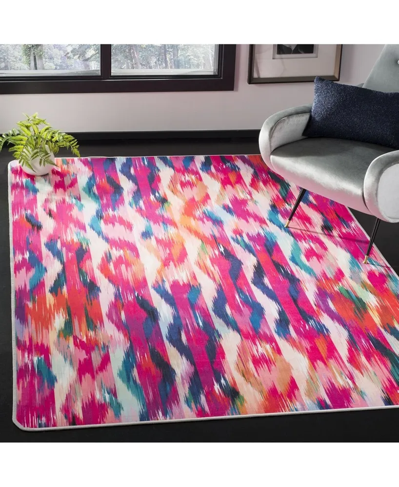 Safavieh Daytona DAY112 Fuchsia and Purple 5'1" x 7'6" Area Rug