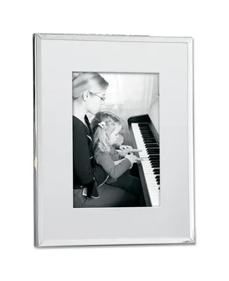 Lawrence Frames Silver Plated Matted Picture Frame - 5" x 7"