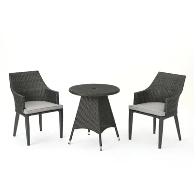 Hillhurst Outdoor Seating Set