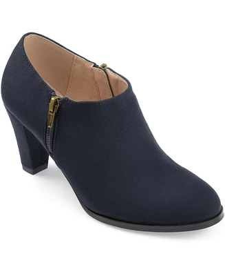 Journee Collection Women's Sanzi Round Toe Heeled Shooties