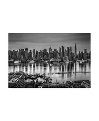 David Ayash Midtown Manhattan Skyline B&W Canvas Art - 15.5" x 21"