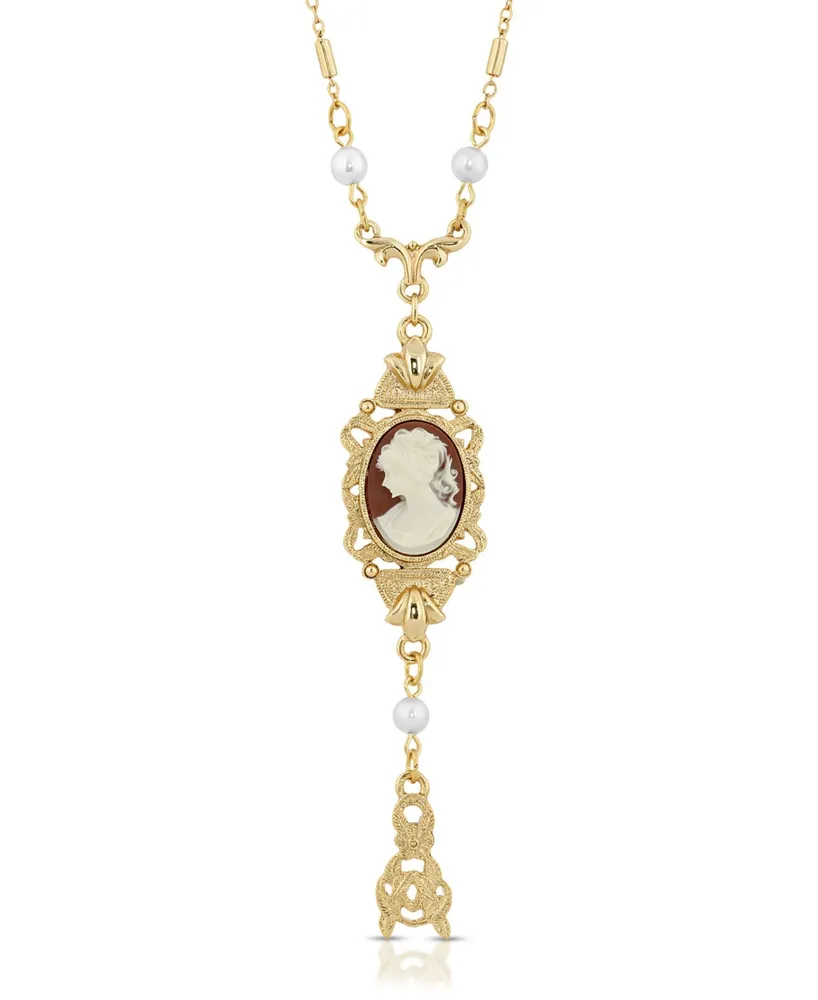 2028 Carnelian Oval Cameo with Faux Imitation Pearls Necklace