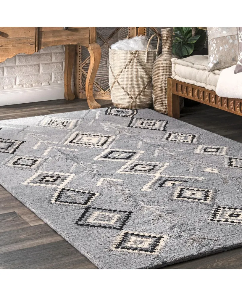 nuLoom San Miguel Hand Tufted Belini 4' x 6' Area Rug