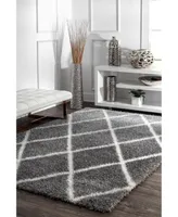 nuLoom Plush Shag Soft and Diamond 4' x 6' Area Rug