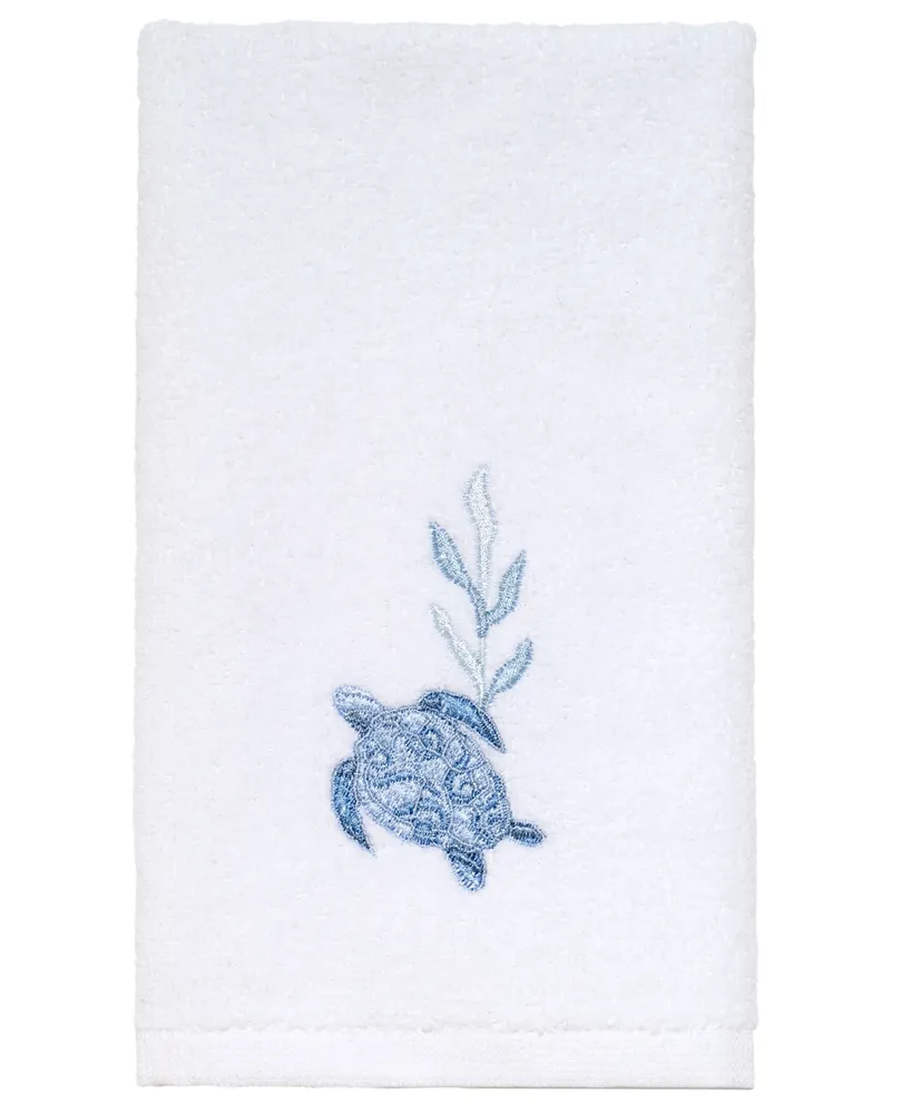 Avanti Caicos Sea Turtles Cotton Fingertip Towel, 11 x 18