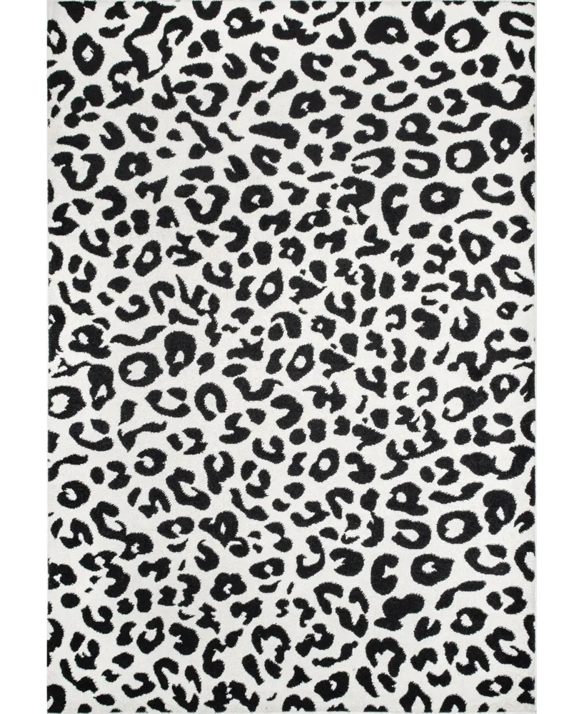 nuLoom Leopard RZBD61C Onyx 6'7" x 9' Area Rug