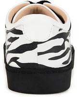 Journee Collection Women's Taschi Sneakers