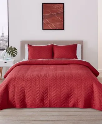 Lacoste Home Herringbone Stitch Quilt Sets