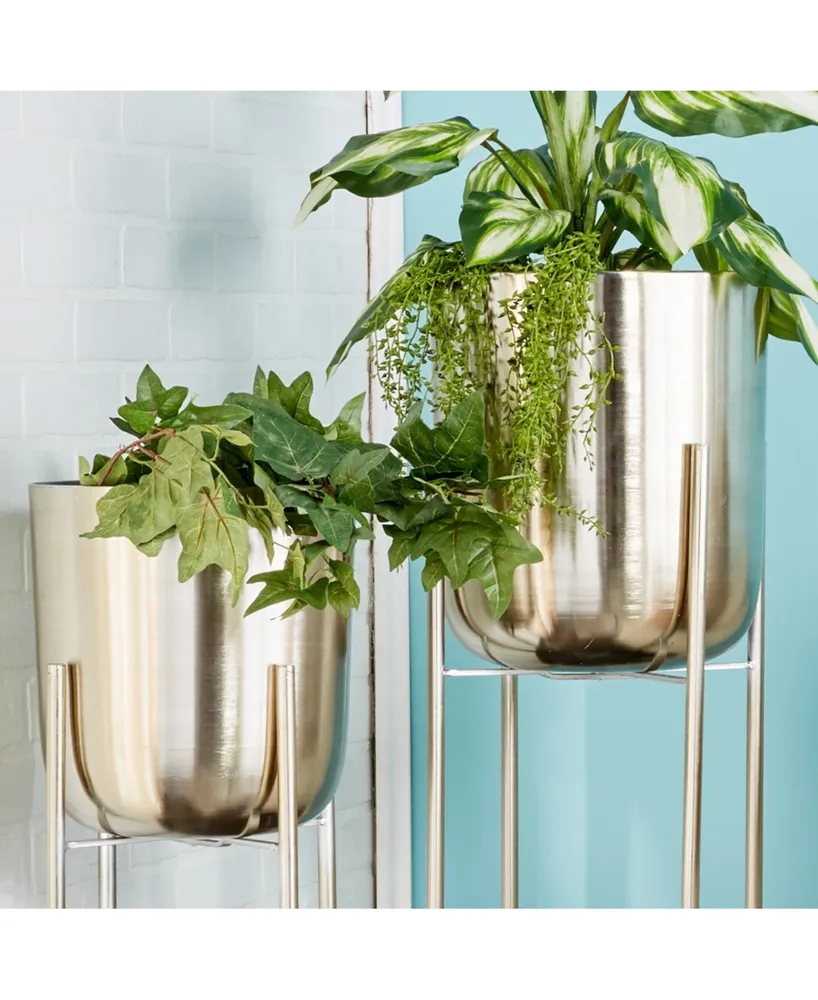 Large Modern Metallic Planters with Stands, Set of 2 - Silver
