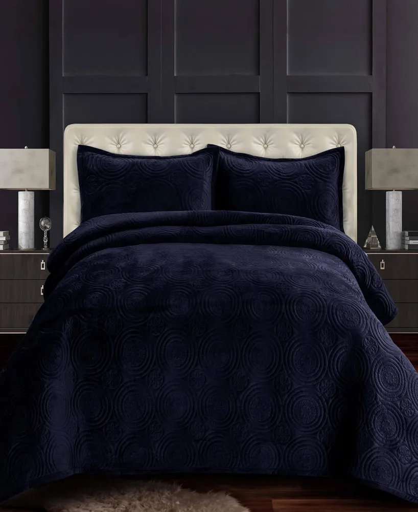 Tribeca Living Capri Medallion Velvet Oversized Solid 2 Piece Quilt Set, Twin