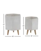 CosmoLiving by Cosmopolitan Set of 2 White Polystone Contemporary Planter, 15", 17"