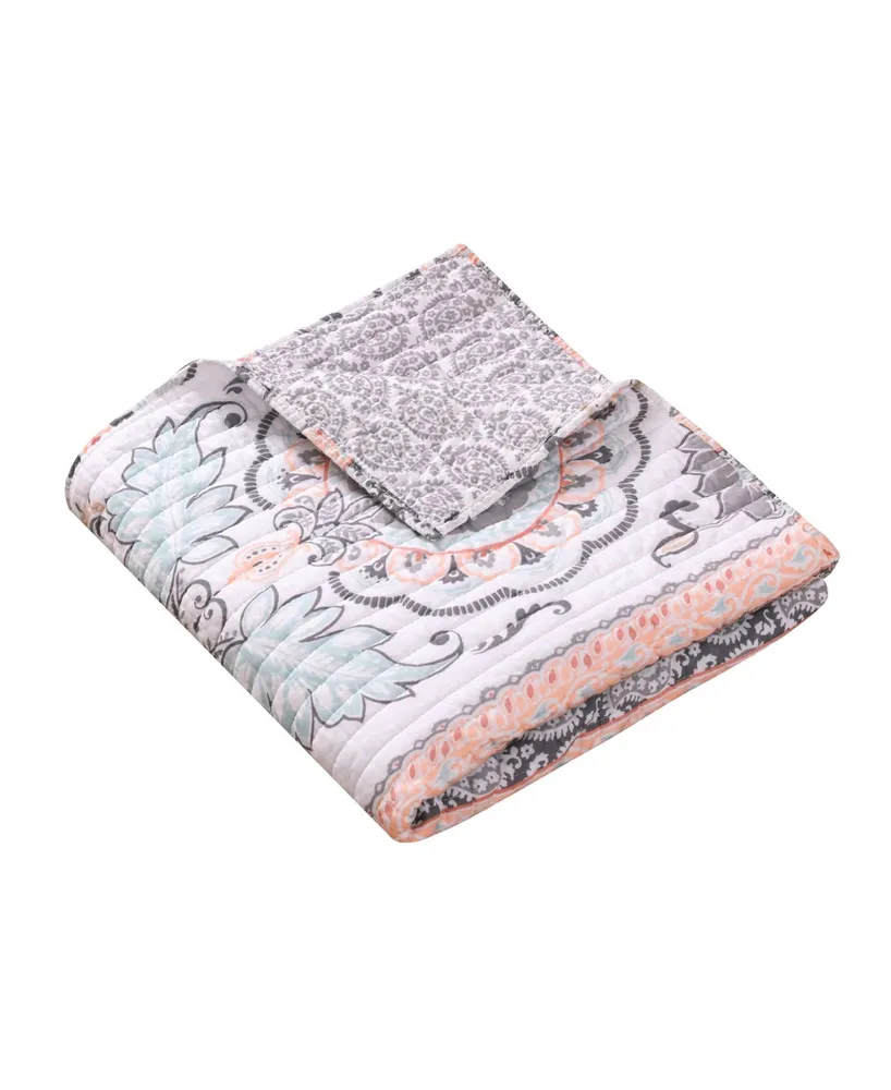 Levtex Darcy Paisley Damask Quilted Throw, 50" x 60"