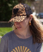 Leopard Lady Women's Adjustable Snap Back Mesh Leopard Print with Heart Trucker Hat