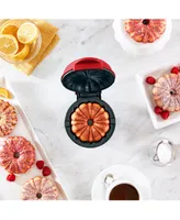 Dash Mini Bundt Cake Maker