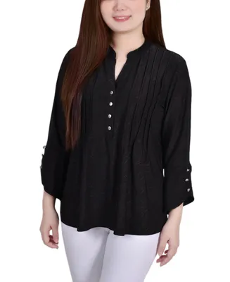 Petite 3/4 Sleeve Overlapped Bell Y-neck Top