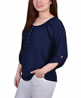 Petite 3/4 Sleeve Honeycomb Henley Top