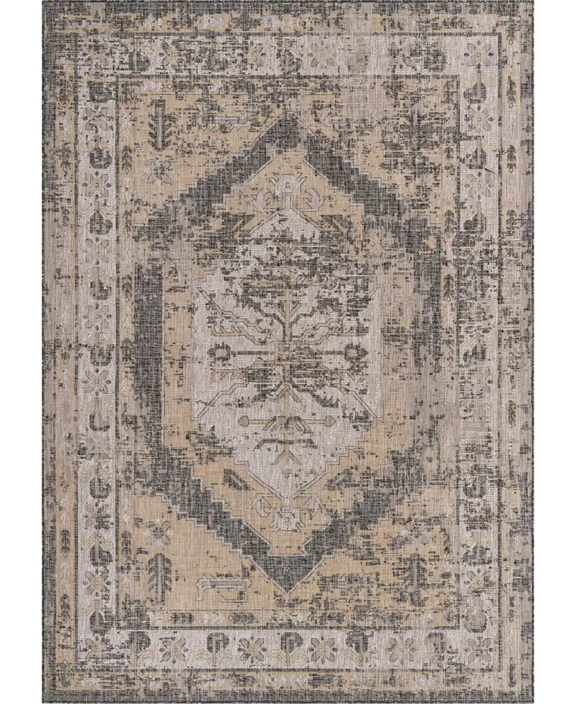 Bayshore Home Outdoor Bh Pashio Traditional Ii Valeria 7'10" x 11' Area Rug