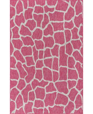 Bayshore Home Outdoor Pashio Safari Ii Giraffe 5' x 8' Area Rug