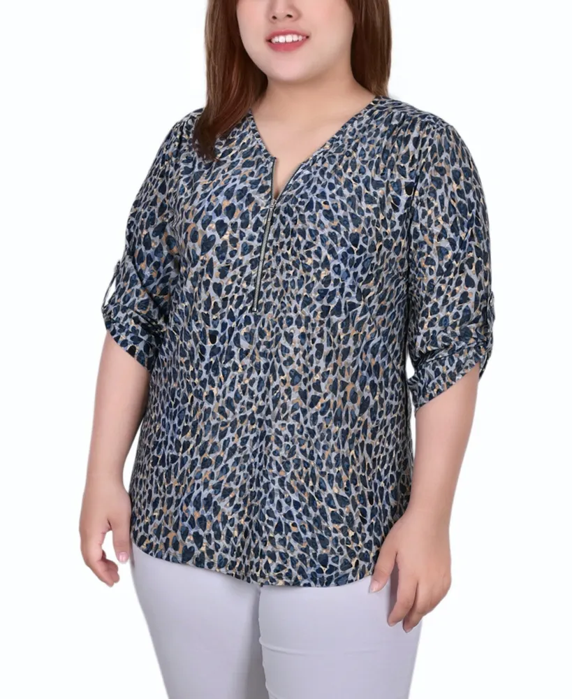 Plus Size 3/4 Roll Tab Zip Front Jacquard Knit Top