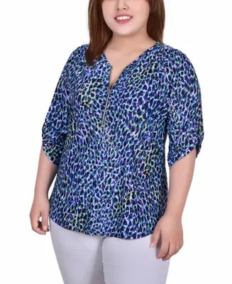 Plus Size 3/4 Roll Tab Zip Front Jacquard Knit Top