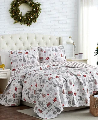 Holly Jolly Lane Oversized Reversible 3 Piece Quilt Set