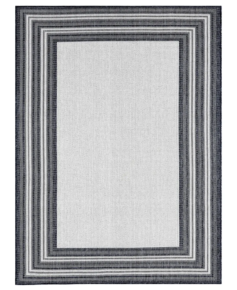 Nicole Miller Patio Country Layla 5'2" x 7'2" Outdoor Area Rug