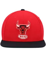 Men's Mitchell & Ness Red and Black Chicago Bulls Hardwood Classics Team Two-Tone 2.0 Snapback Hat