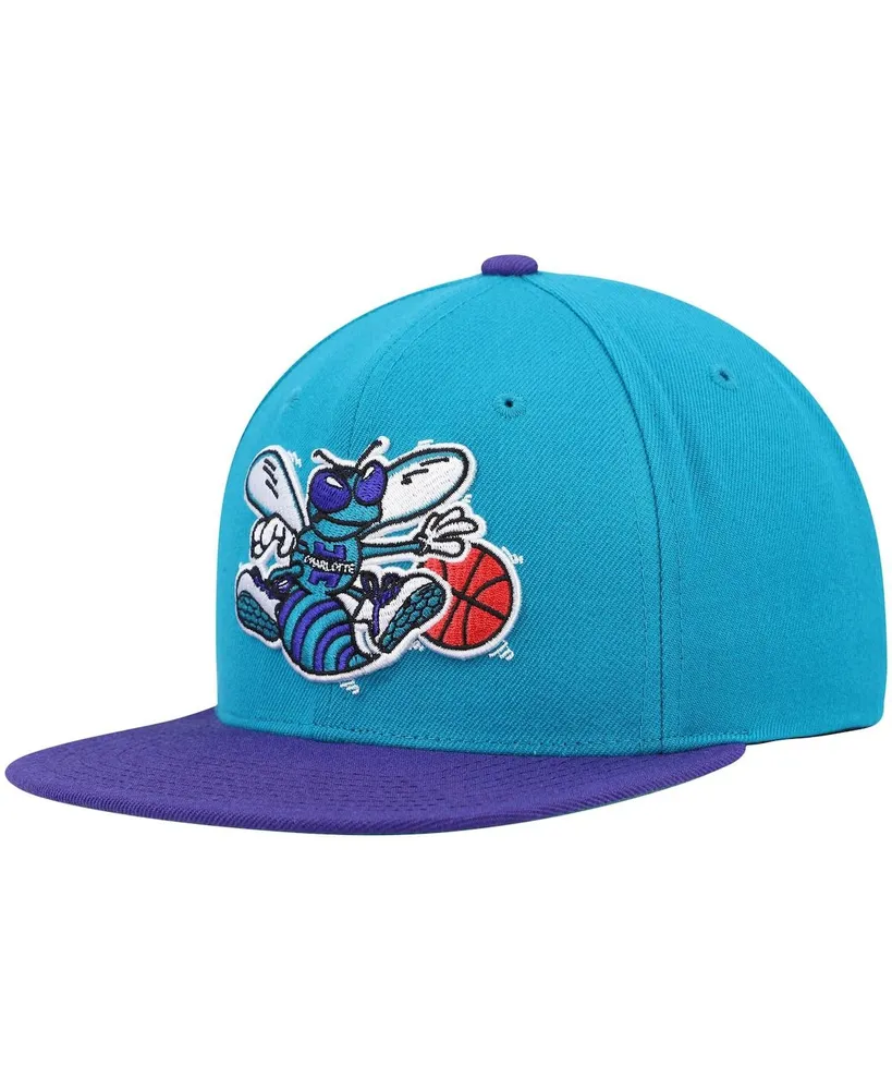 Men's Mitchell & Ness Teal and Purple Charlotte Hornets Hardwood Classics Team Two-Tone 2.0 Snapback Hat