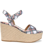 Journee Collection Women's Pearrl Platform Espadrille Wedge Sandals